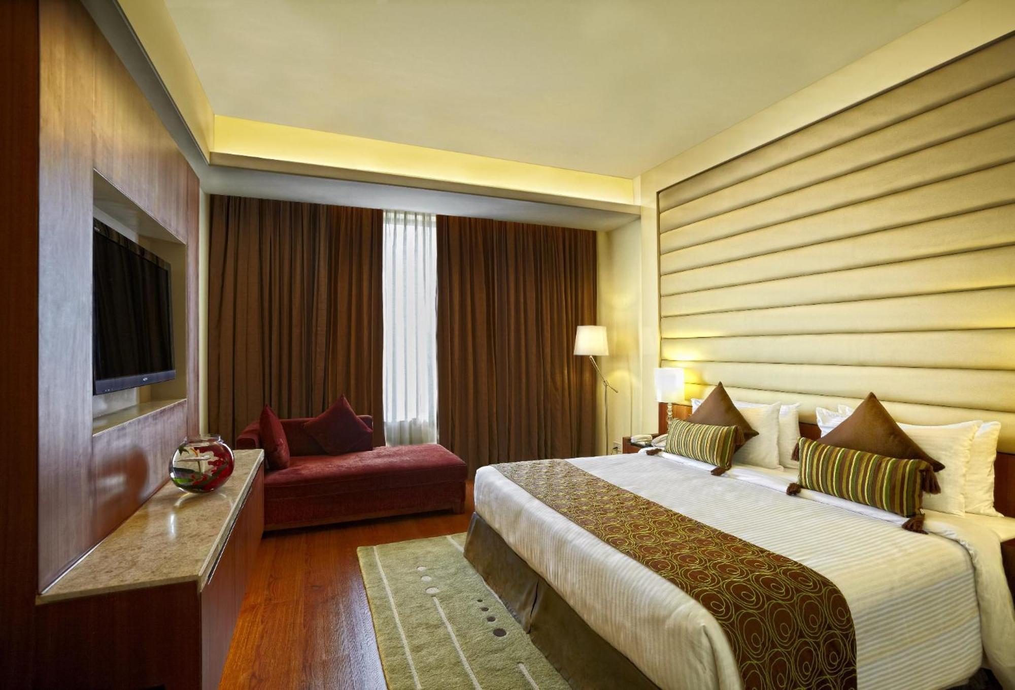 Radisson Blu Hotel Rudrapur Exteriör bild