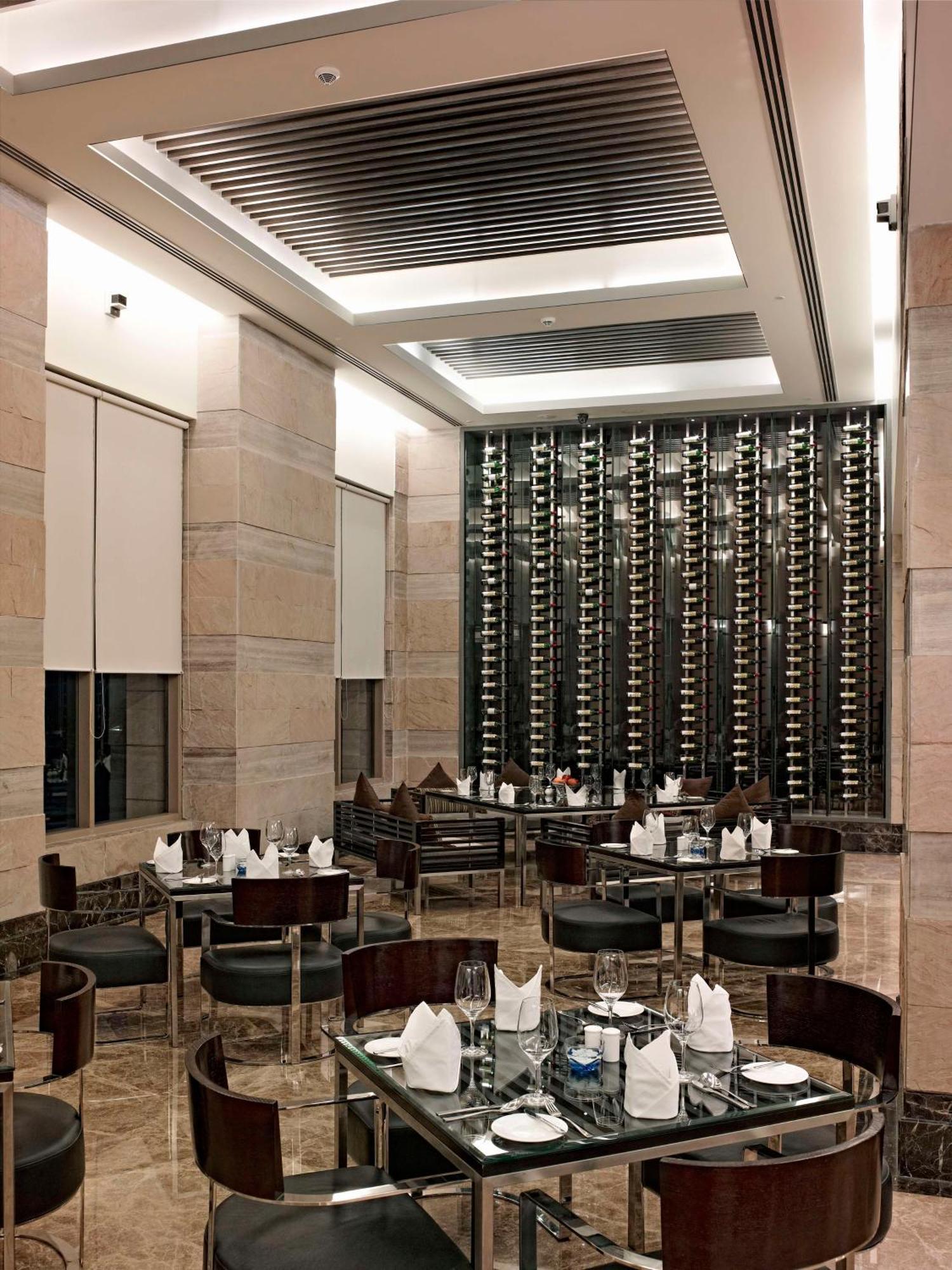 Radisson Blu Hotel Rudrapur Exteriör bild